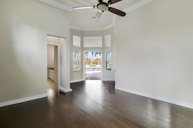 167 Rosalia Court S, Jupiter, FL 33478