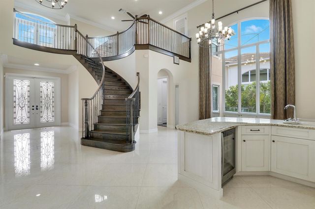 167 Rosalia Court S, Jupiter, FL 33478
