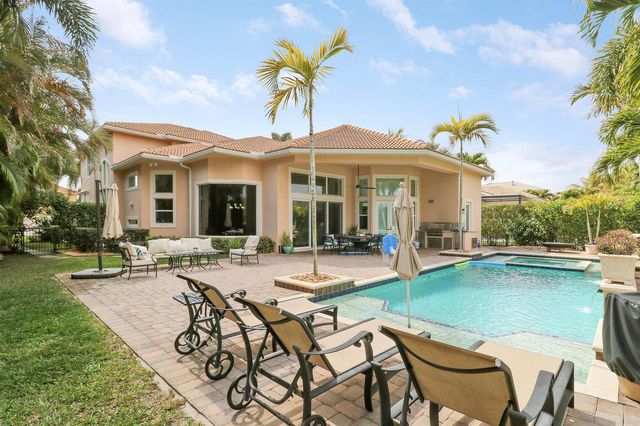 167 Rosalia Court S, Jupiter, FL 33478