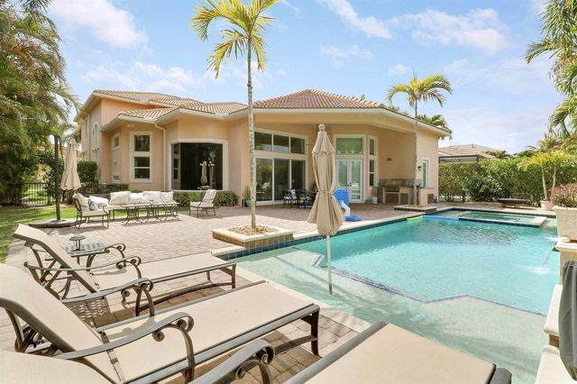 167 Rosalia Court S, Jupiter, FL 33478