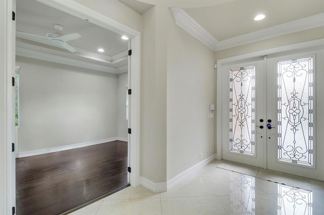 167 Rosalia Court S, Jupiter, FL 33478