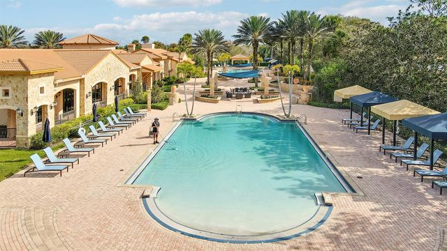 167 Rosalia Court S, Jupiter, FL 33478