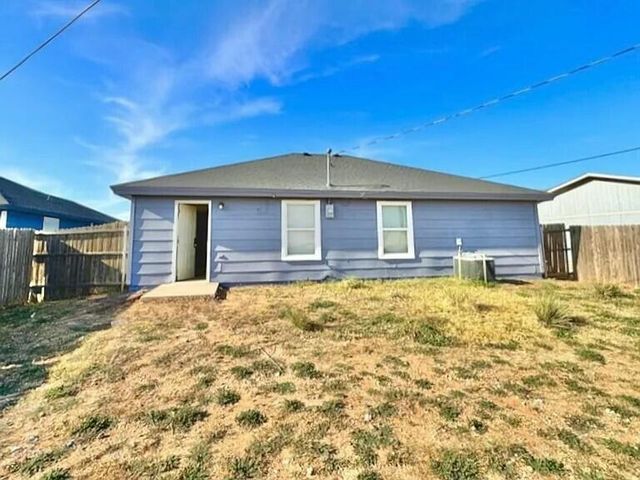 3508 E Colgate Street, Lubbock, TX 79403