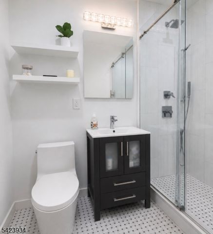 100 Manhattan Ave 1612, Union City, NJ 07087