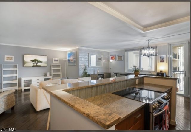 100 Manhattan Ave 1612, Union City, NJ 07087