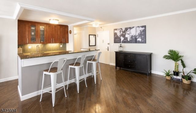100 Manhattan Ave 1612, Union City, NJ 07087