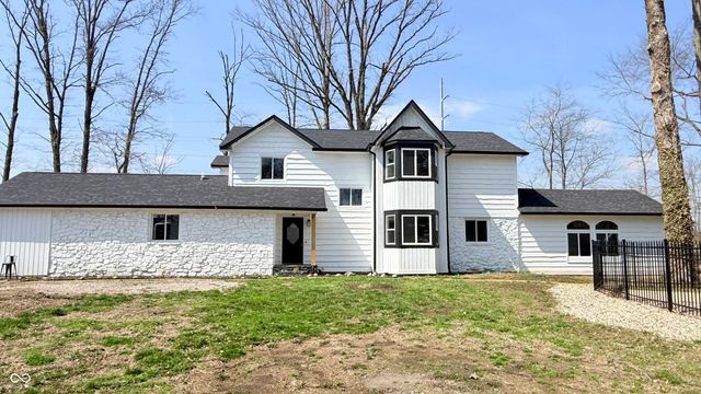3868 E Worthsville Road, Whiteland, IN 46184