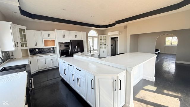 3868 E Worthsville Road, Whiteland, IN 46184