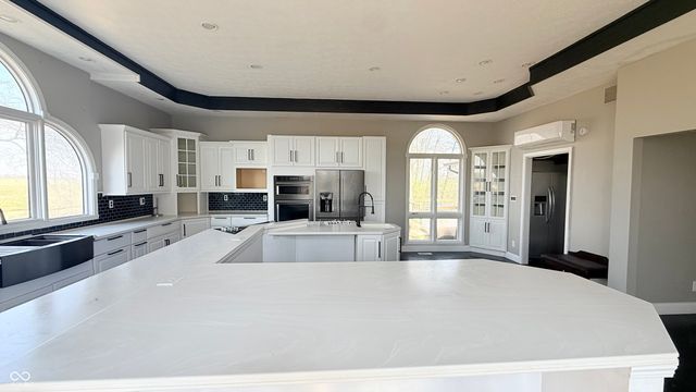 3868 E Worthsville Road, Whiteland, IN 46184