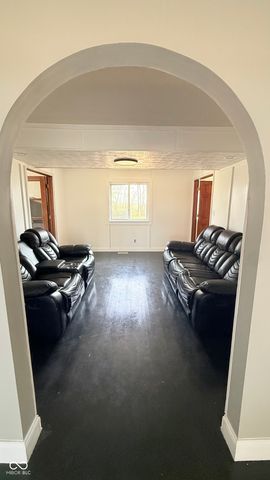 3868 E Worthsville Road, Whiteland, IN 46184