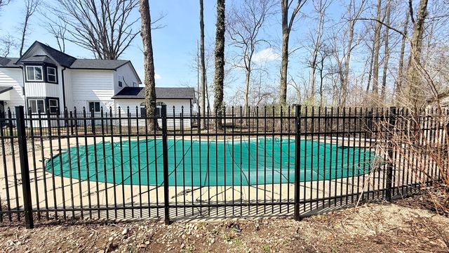 3868 E Worthsville Road, Whiteland, IN 46184