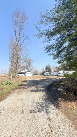 3868 E Worthsville Road, Whiteland, IN 46184