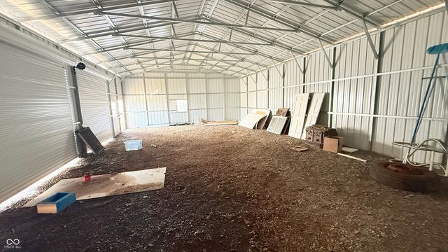 3868 E Worthsville Road, Whiteland, IN 46184