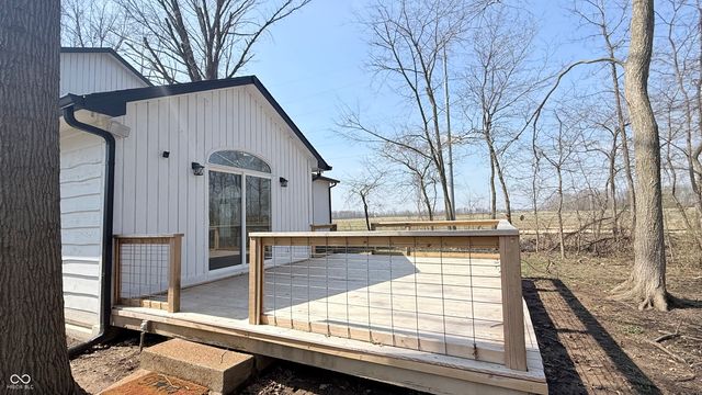 3868 E Worthsville Road, Whiteland, IN 46184