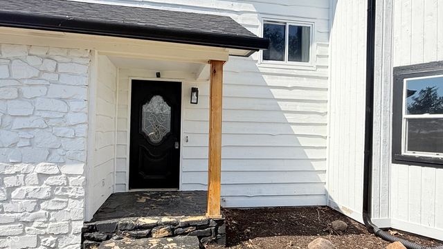 3868 E Worthsville Road, Whiteland, IN 46184