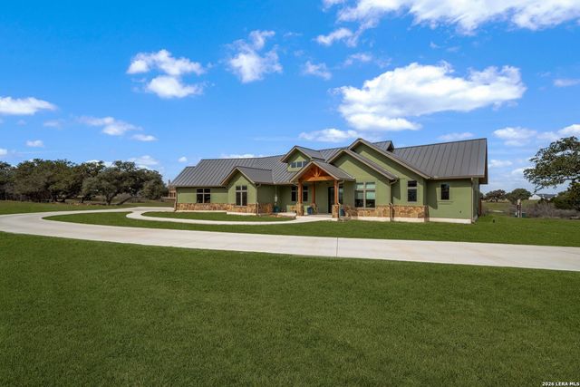 236 Bridle Chase, Bandera, TX 78003