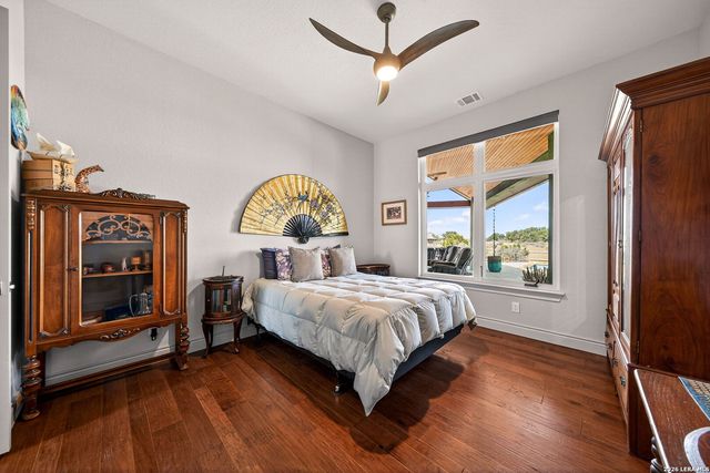 236 Bridle Chase, Bandera, TX 78003