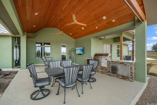 236 Bridle Chase, Bandera, TX 78003