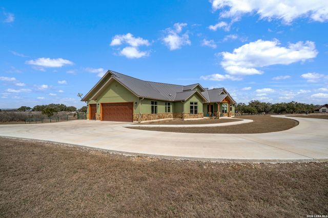 236 Bridle Chase, Bandera, TX 78003