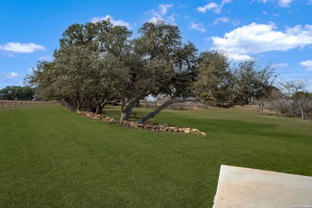 236 Bridle Chase, Bandera, TX 78003