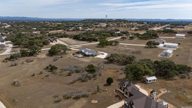 236 Bridle Chase, Bandera, TX 78003