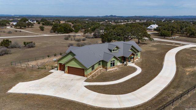 236 Bridle Chase, Bandera, TX 78003