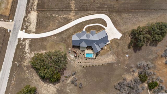 236 Bridle Chase, Bandera, TX 78003