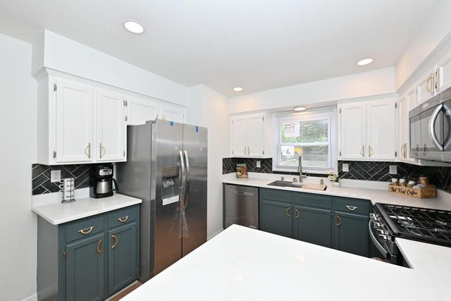 6657 N 53rd STREET, Milwaukee, WI 53223