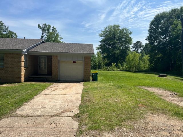 2125 Dewey Street, Texarkana, TX 75501