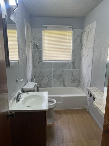 2125 Dewey Street, Texarkana, TX 75501