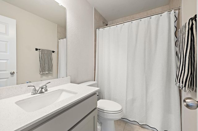 109 Fabion ST, Kyle, TX 78640