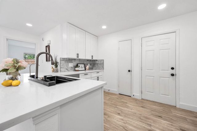 5323 King Richard Drive, Katy, TX 77493