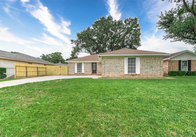 5323 King Richard Drive, Katy, TX 77493