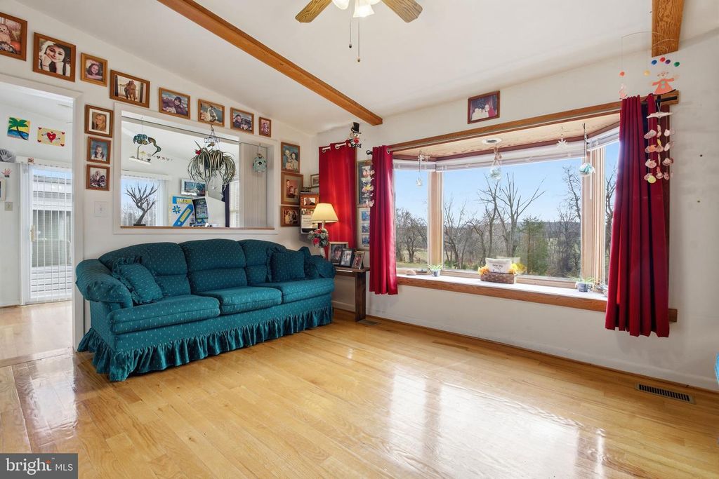 Image 15 of property listing at 11856 RENNER RD, Keymar, MD 21757