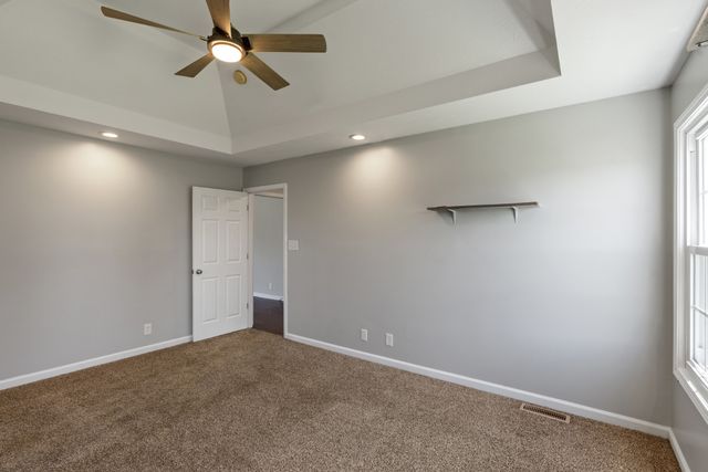 3740 Wheatfield Ln, Clarksville, TN 37040