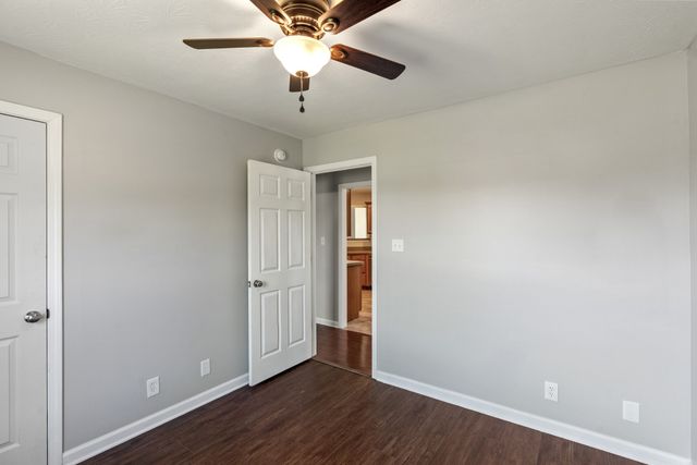3740 Wheatfield Ln, Clarksville, TN 37040
