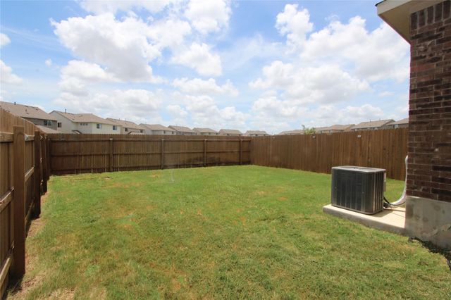 131 Furlong DR, Georgetown, TX 78626