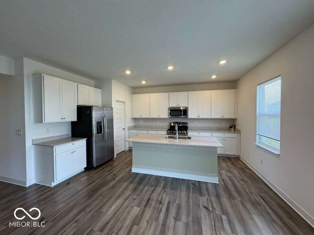 8585 Tripp Road, Pendleton, IN 46064