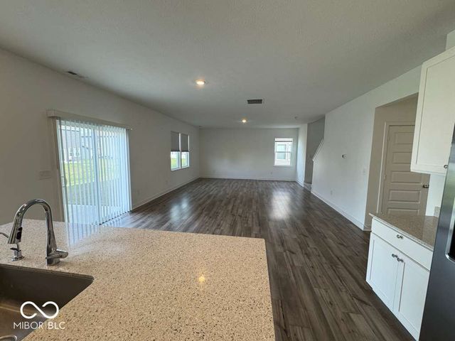 8585 Tripp Road, Pendleton, IN 46064