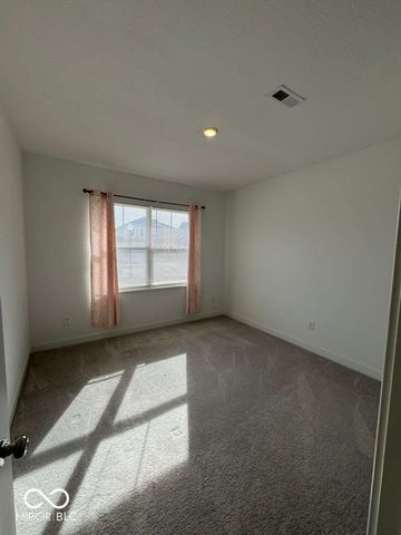 8585 Tripp Road, Pendleton, IN 46064