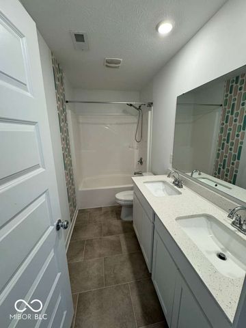 8585 Tripp Road, Pendleton, IN 46064