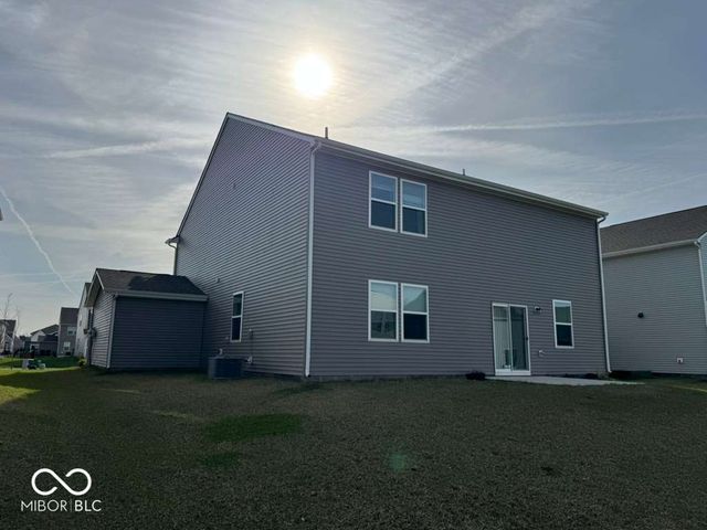 8585 Tripp Road, Pendleton, IN 46064