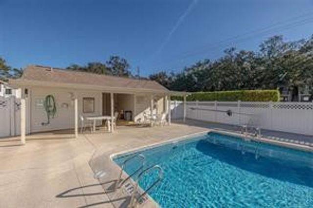 805 Mallery Street E, St Simons Island, GA 31522