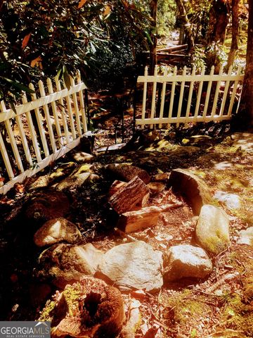 1112 Creekside Drive, Hiawassee, GA 30546