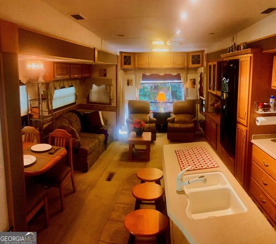 1112 Creekside Drive, Hiawassee, GA 30546