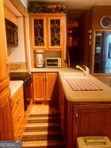 1112 Creekside Drive, Hiawassee, GA 30546