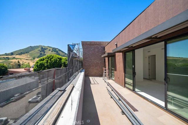 581 Higuera Street 203, San Luis Obispo, CA 93401