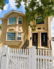 24813 139th Avenue 2F, Rosedale, NY 11422