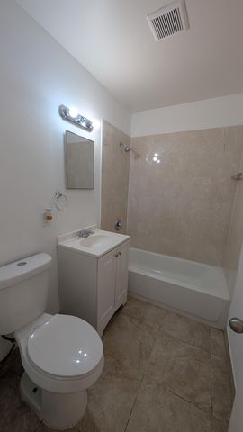 541 N 68th Way, Hollywood, FL 33024
