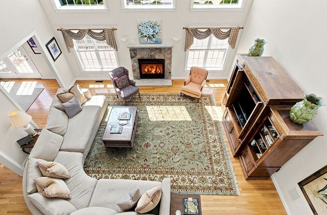 7 Jordyn Lane, Andover, MA 01810